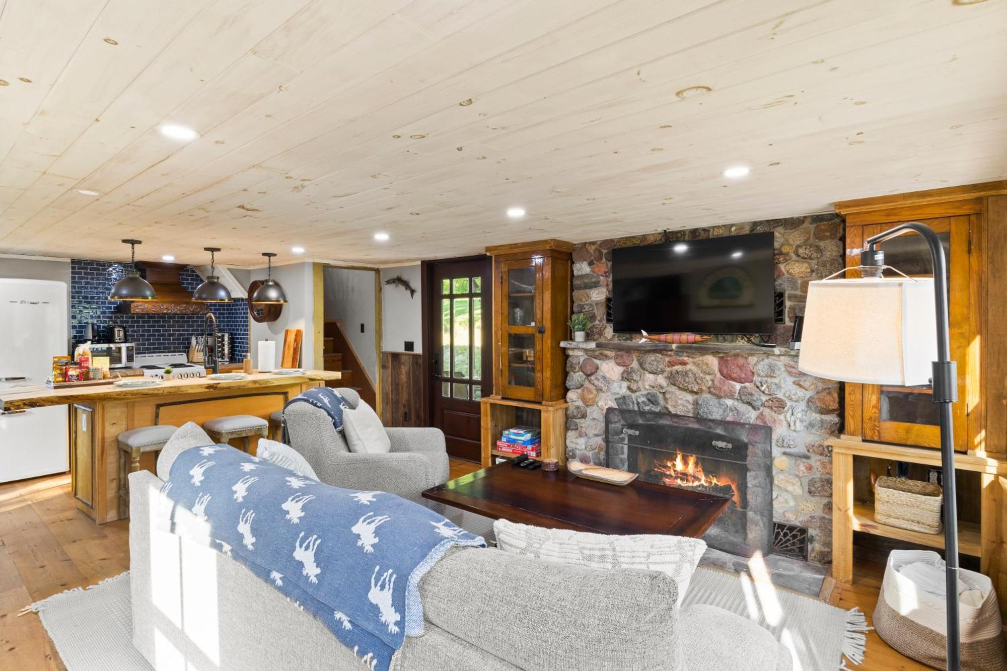 Cozy Two Bedroom Home On Canandaigua Lake Rushville Екстер'єр фото