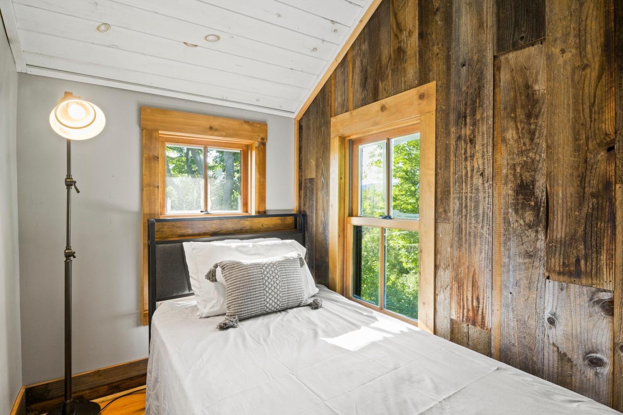 Cozy Two Bedroom Home On Canandaigua Lake Rushville Екстер'єр фото